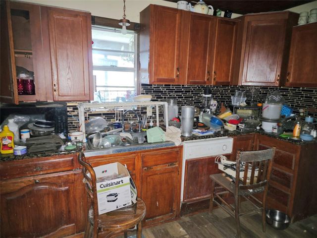 1917 County Road 1144, Miller Grove, TX 75472