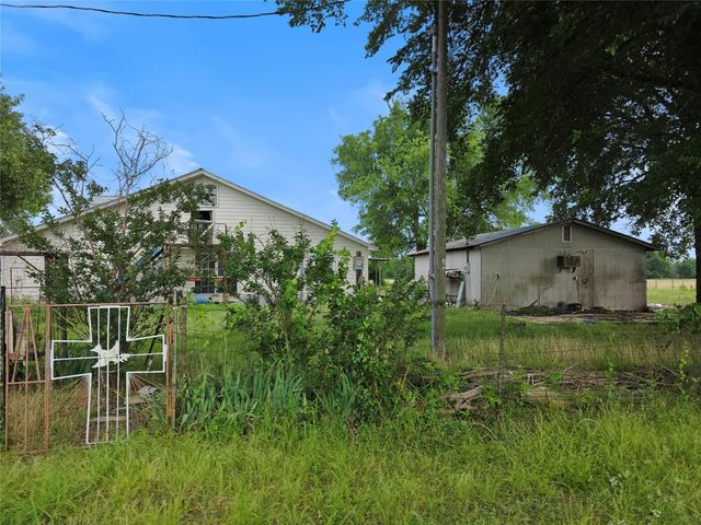1917 County Road 1144, Miller Grove, TX 75472