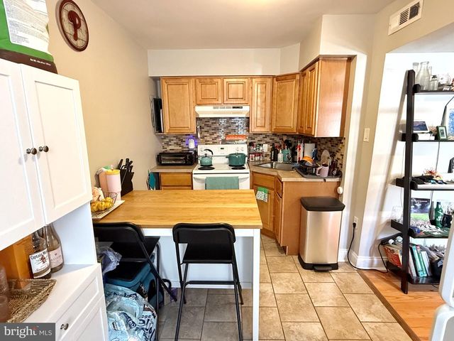955 DALY ST, Philadelphia, PA 19148