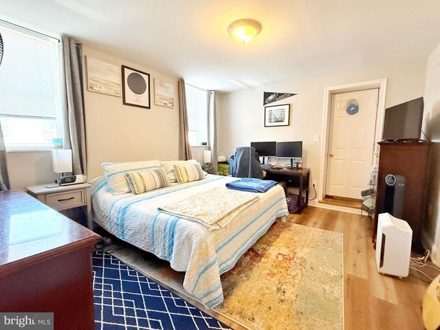 955 DALY ST, Philadelphia, PA 19148