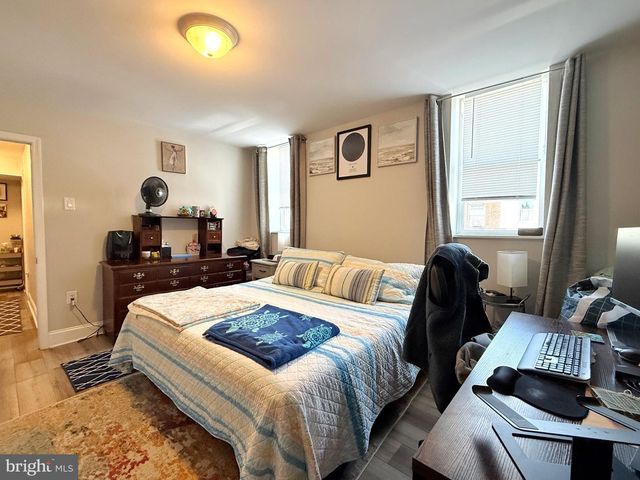 955 DALY ST, Philadelphia, PA 19148