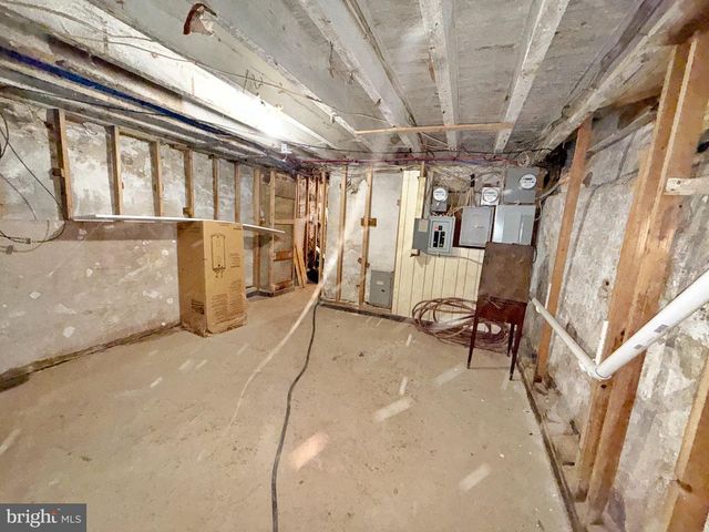 955 DALY ST, Philadelphia, PA 19148