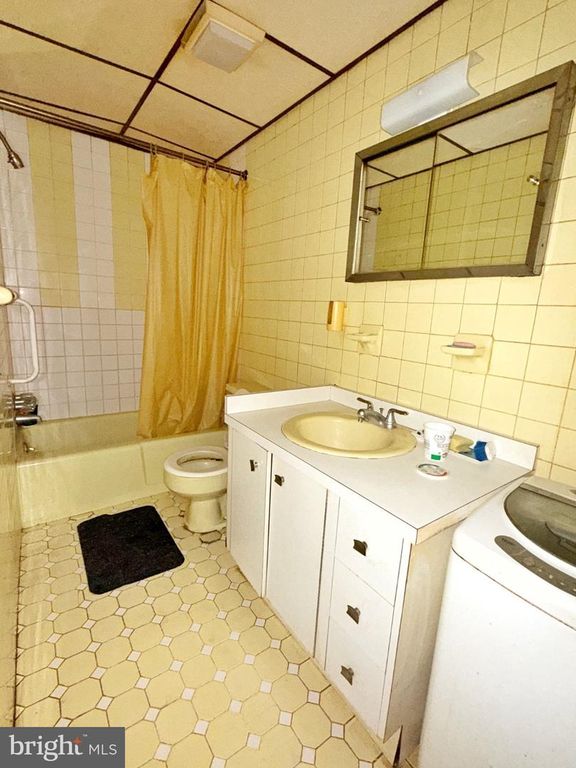 955 DALY ST, Philadelphia, PA 19148 — photo 4