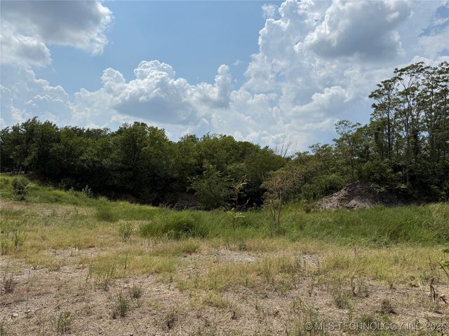 14480 E 400 Road, Claremore, OK 74017