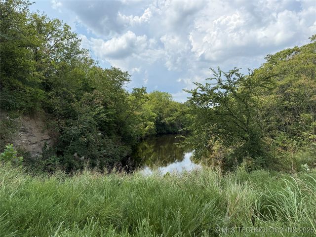 14480 E 400 Road, Claremore, OK 74017