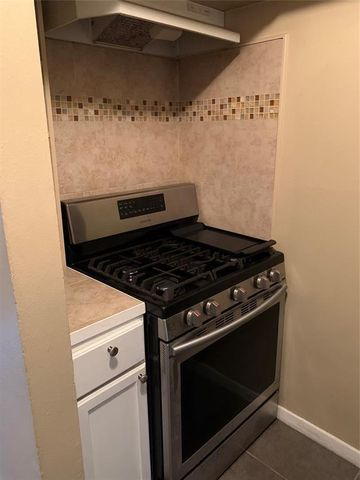 2022 Branard Street 5, Houston, TX 77098