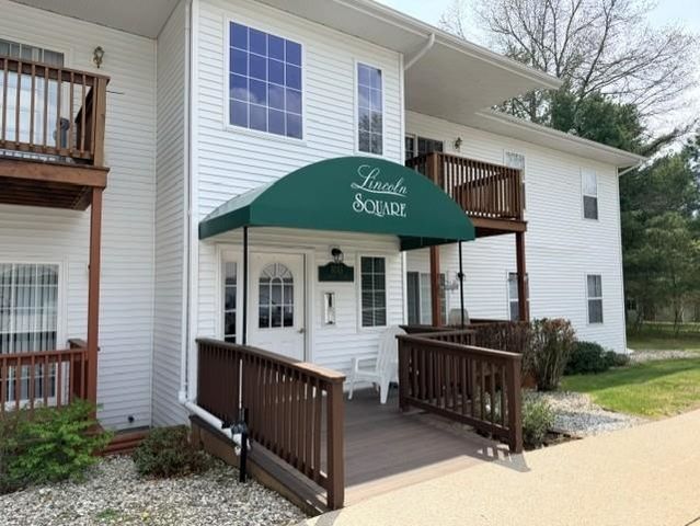 1011 E Lincoln Street, East Tawas, MI 48730