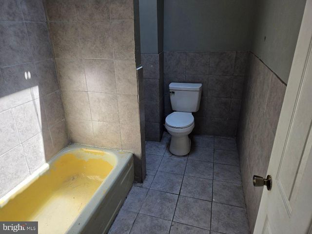 2036 S CECIL ST, Philadelphia, PA 19143