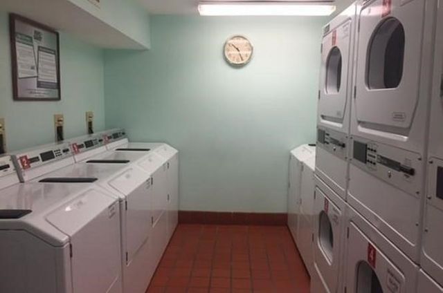 1933 Commonwealth 405, Boston, MA 02135