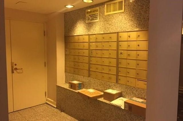 1933 Commonwealth 405, Boston, MA 02135