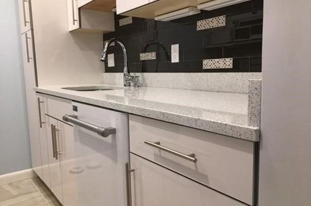 1933 Commonwealth 405, Boston, MA 02135