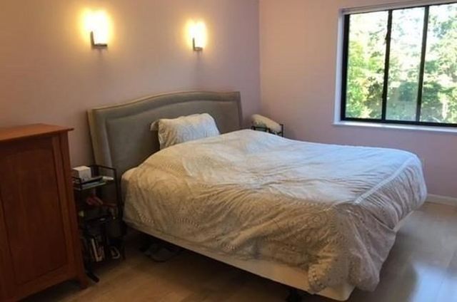 1933 Commonwealth 405, Boston, MA 02135