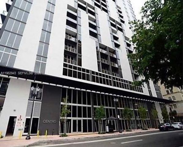 151 SE 1 St PH 10, Miami, FL 33131