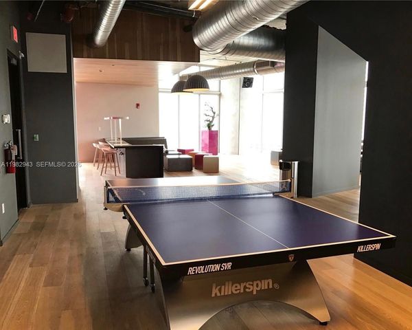 151 SE 1 St PH 10, Miami, FL 33131