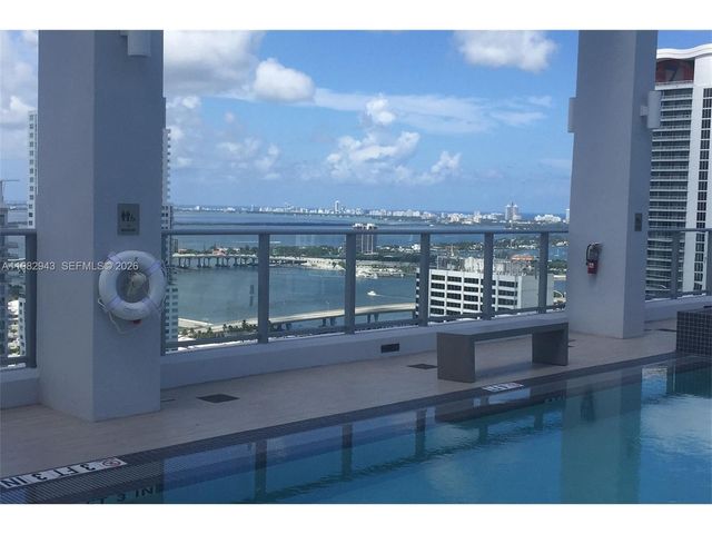 151 SE 1 St PH 10, Miami, FL 33131
