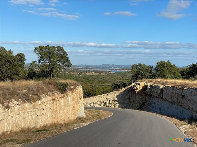 2154 Alto Lago, Canyon Lake, TX 78133