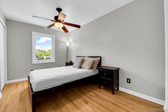 3825 Elmhurst Avenue, Royal Oak, MI 48073
