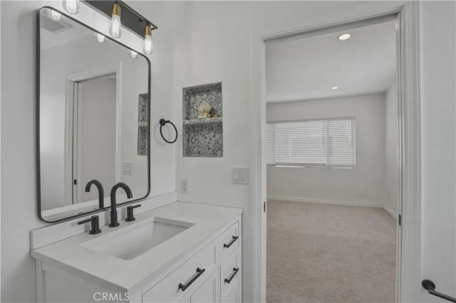 8839 Cedros Avenue 3, Panorama City, CA 91402