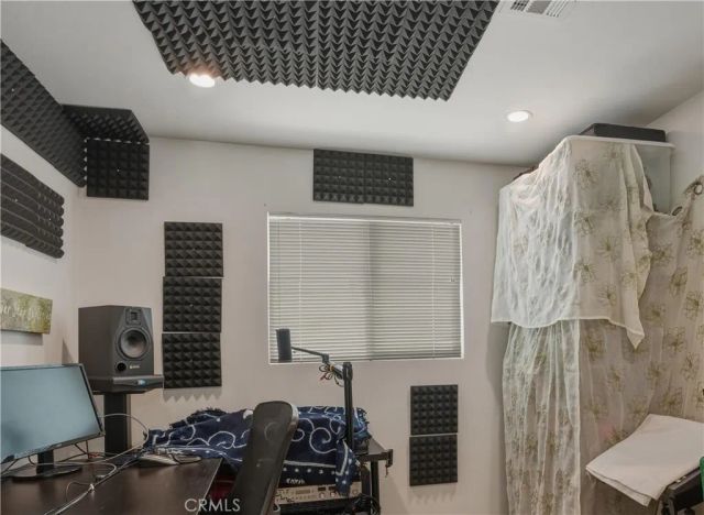 8839 Cedros Avenue 3, Panorama City, CA 91402