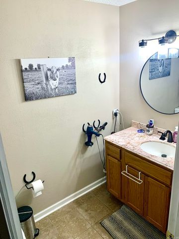 701 Honeysuckle Hills Court, Redfield, AR 72132