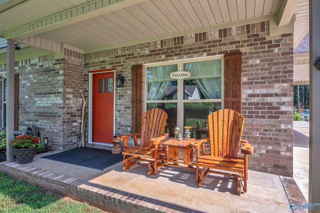 106 County Road 632, Rogersville, AL 35652