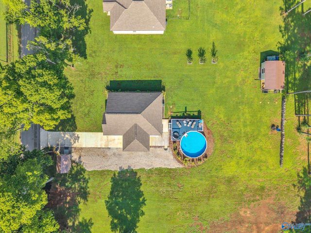 106 County Road 632, Rogersville, AL 35652