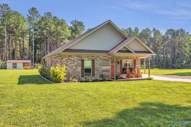 106 County Road 632, Rogersville, AL 35652