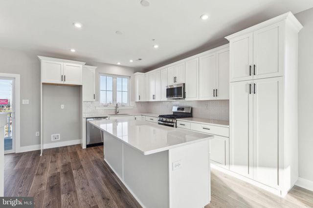 129 HIGHER ROCK CT, North Wales, PA 19454