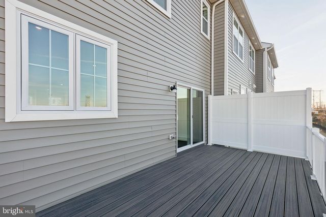 129 HIGHER ROCK CT, North Wales, PA 19454