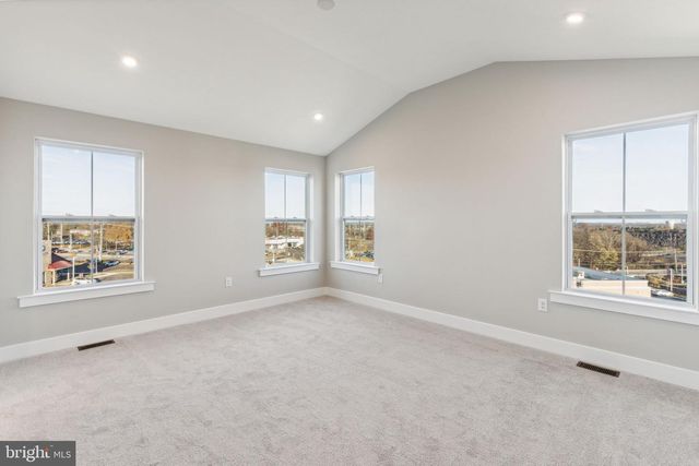 129 HIGHER ROCK CT, North Wales, PA 19454