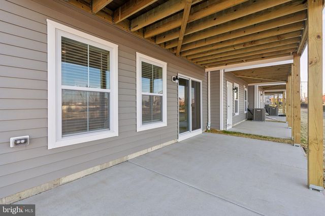 129 HIGHER ROCK CT, North Wales, PA 19454