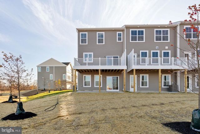 129 HIGHER ROCK CT, North Wales, PA 19454