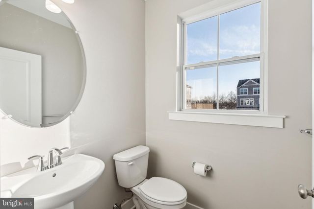 129 HIGHER ROCK CT, North Wales, PA 19454