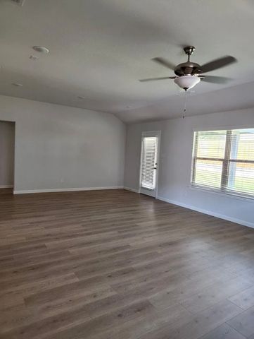 2043 Atlantic Avenue, Anna, TX 75409