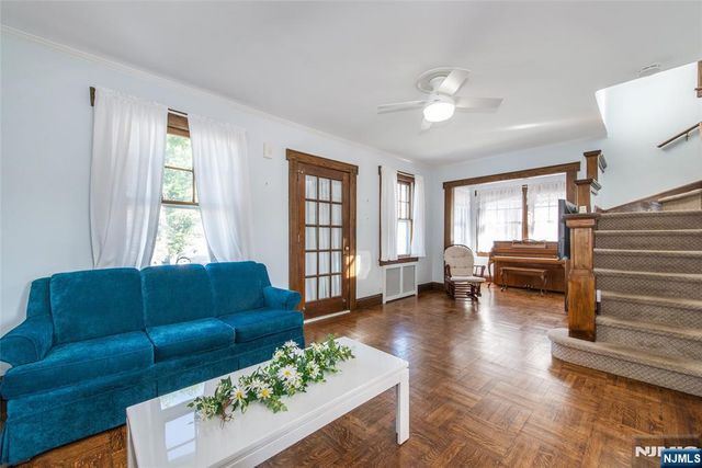 39 Roosevelt Street, North Arlington, NJ 07031