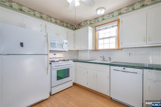 39 Roosevelt Street, North Arlington, NJ 07031
