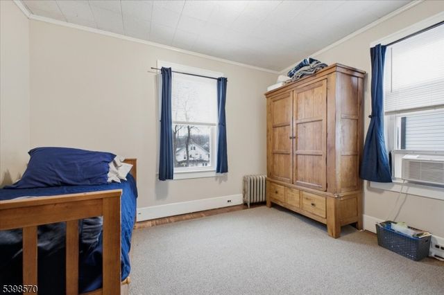 89 Park Ave, Washington Boro, NJ 07882