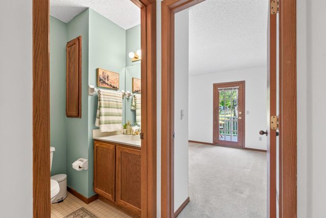 7246 Allen Court, Eden Prairie, MN 55346