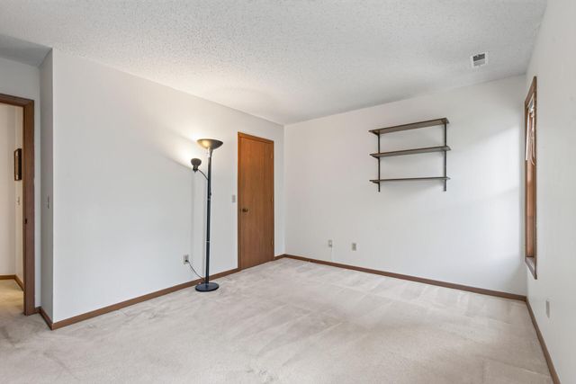 7246 Allen Court, Eden Prairie, MN 55346