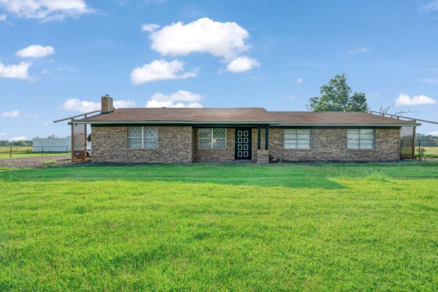 8181 Fm 1840, De Kalb, TX 75559