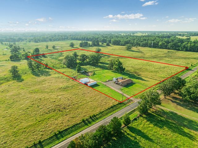 8181 Fm 1840, De Kalb, TX 75559