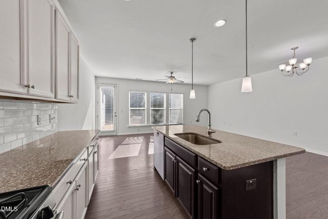 115 Writing Rock Place, Apex, NC 27539