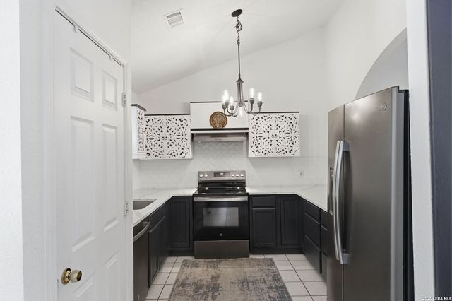 3400 Lakeview, Canyon Lake, TX 78133