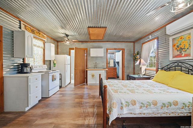 3400 Lakeview, Canyon Lake, TX 78133