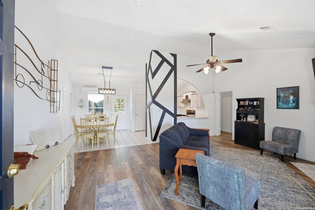 3400 Lakeview, Canyon Lake, TX 78133