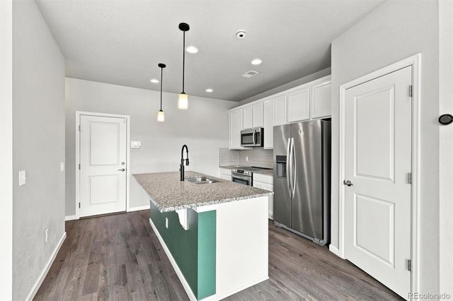 15446 W 64th Loop D, Arvada, CO 80007