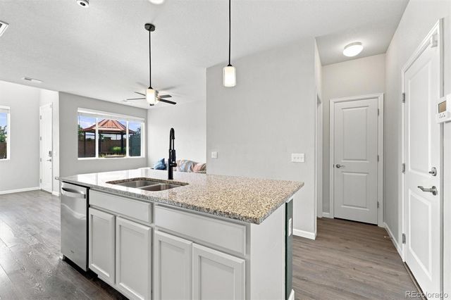 15446 W 64th Loop D, Arvada, CO 80007
