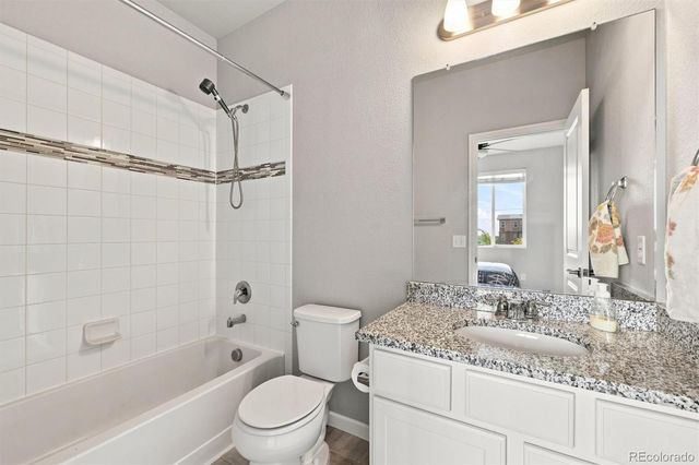 15446 W 64th Loop D, Arvada, CO 80007