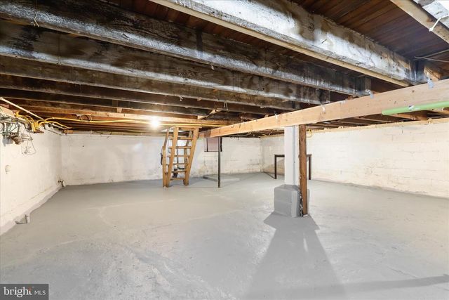 2724 N POINT TER, Dundalk, MD 21222