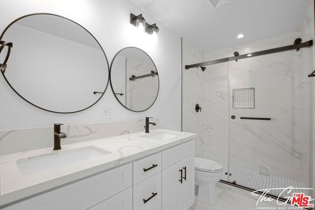 856 W 47th Street, Los Angeles, CA 90037